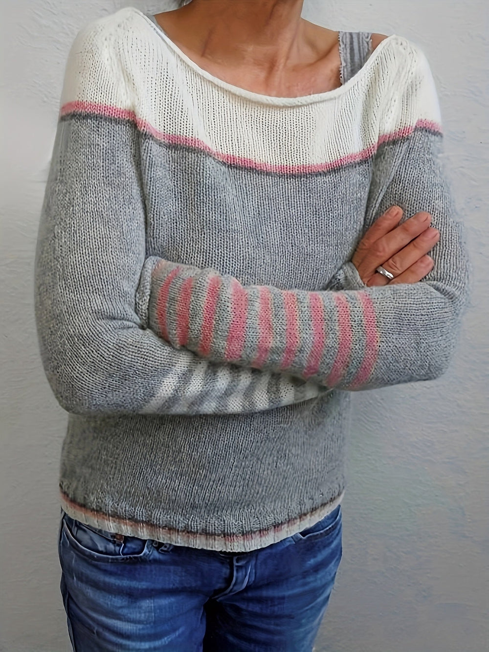 Arabella - Women's Striped Crew Neck Sweater