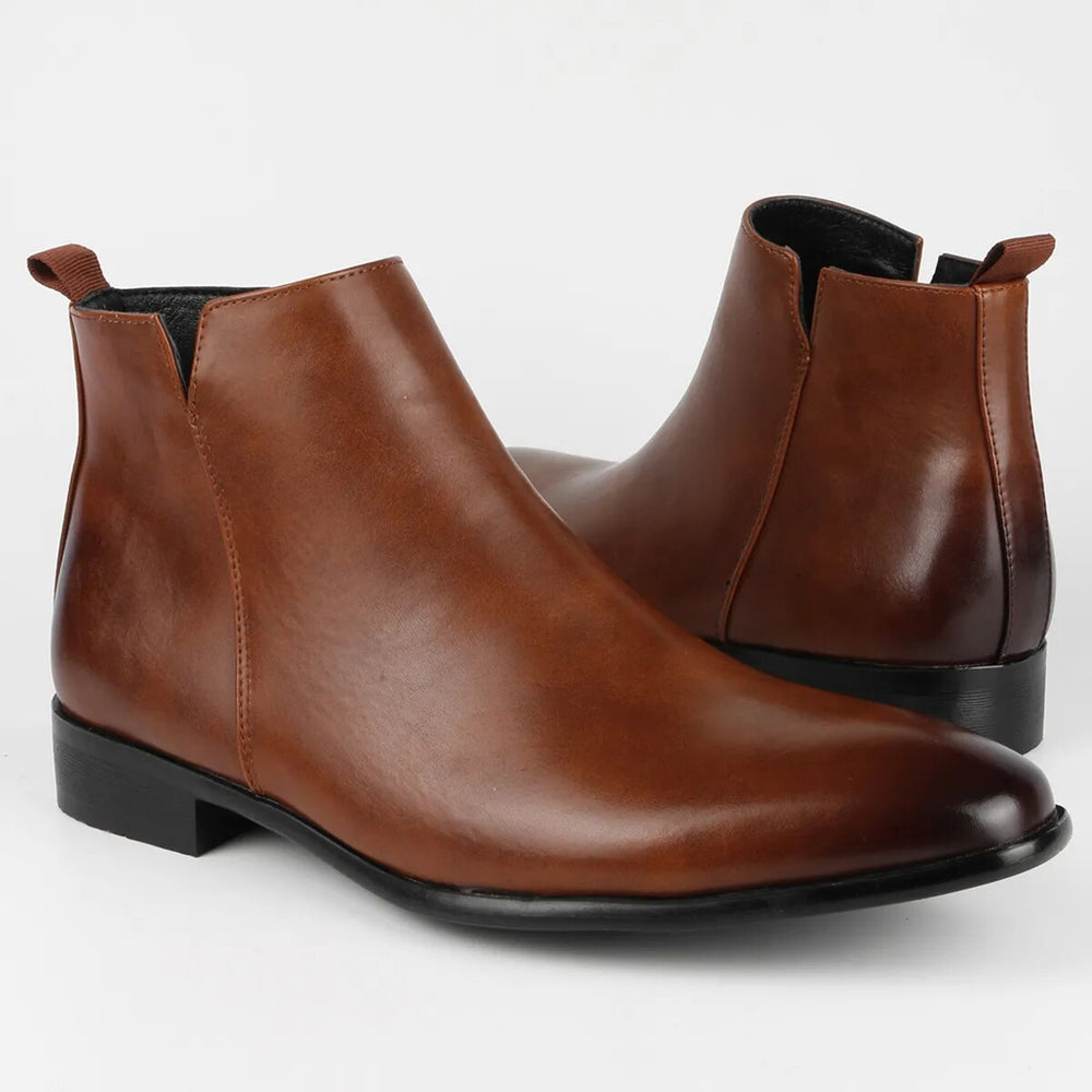 Brooks - Men's Black Leather Chelsea Boots