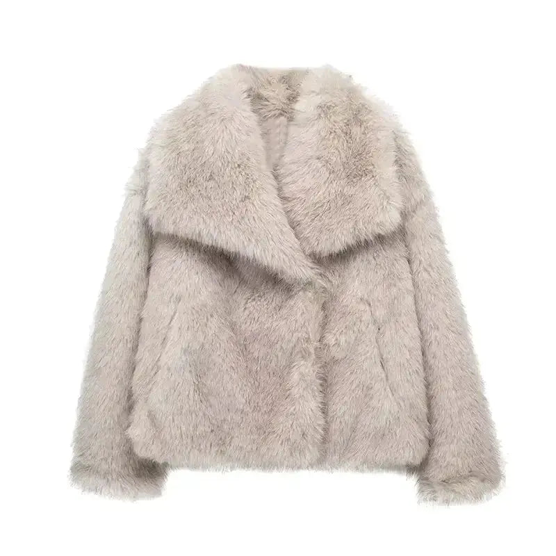 Guinevere - Women's Faux Fur Jacket