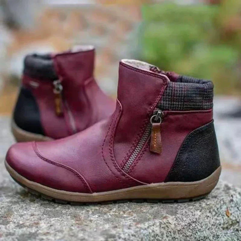 Petra - Women's Heeled Leather Ankle Boots