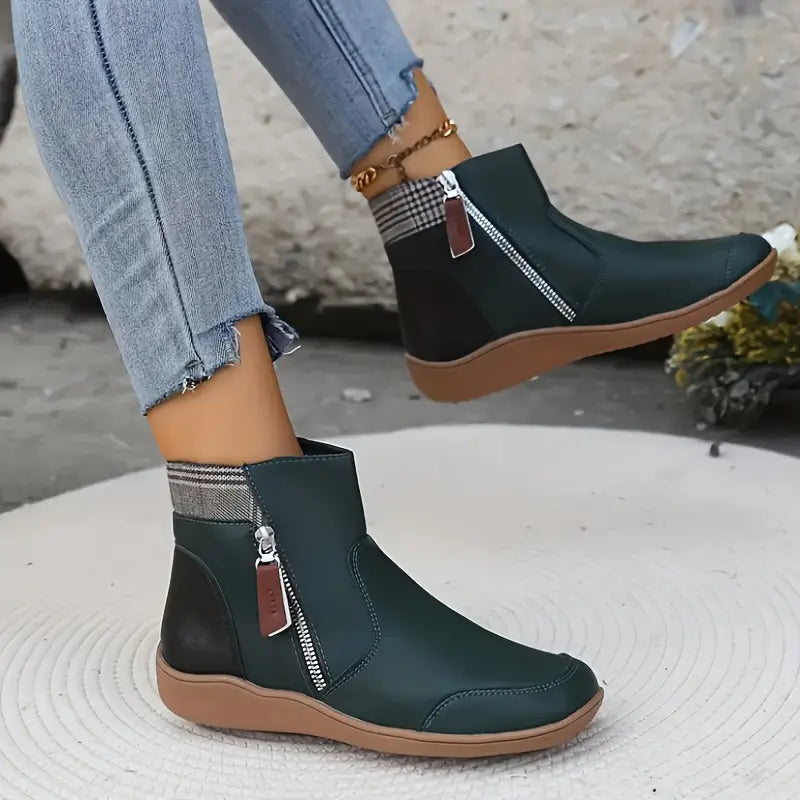 Petra - Women's Heeled Leather Ankle Boots