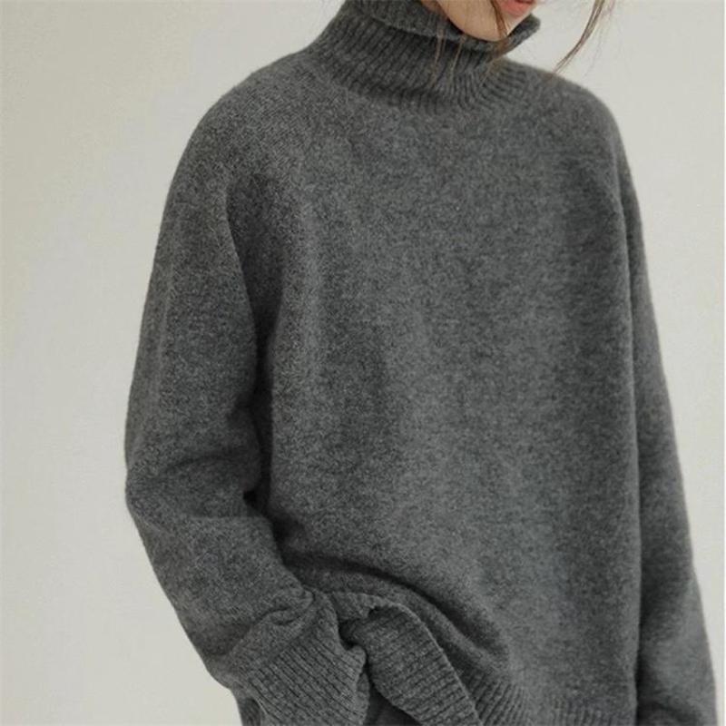 Susannah - Women's Oversized Turtleneck Knit Sweater