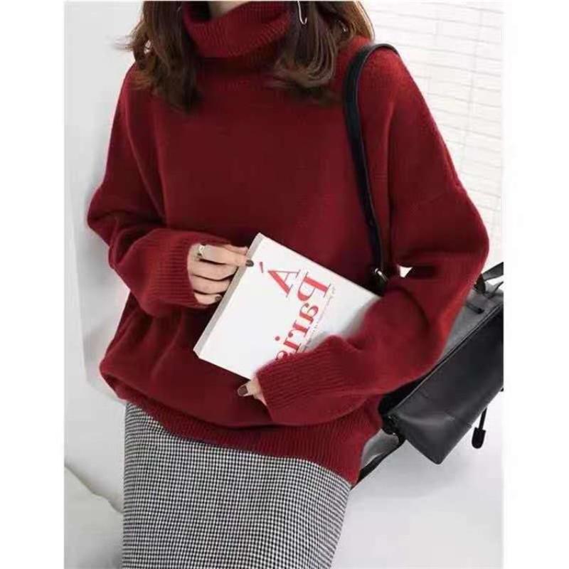Susannah - Women's Oversized Turtleneck Knit Sweater